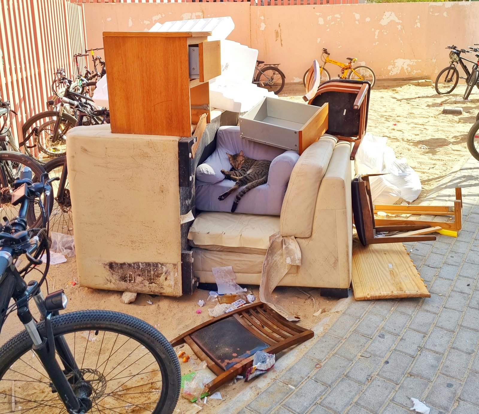 Responsible Waste Disposal & Furniture Restoration in Leeds